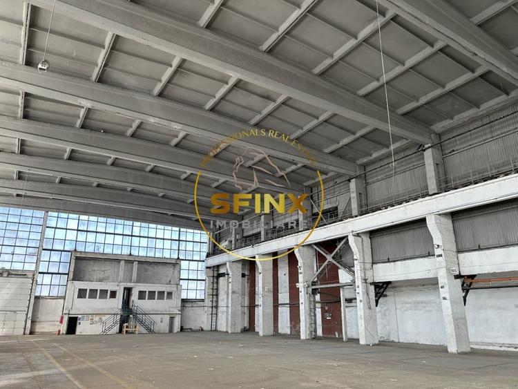 Spațiu industrial, de 2,400 mp, în Regie