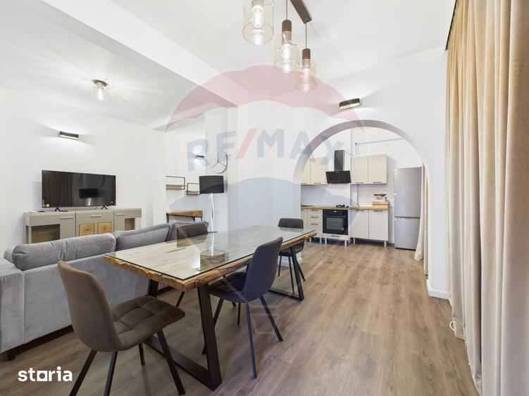 Casă cu 6 camere cu Teren 122 Mp în Matei Voievod