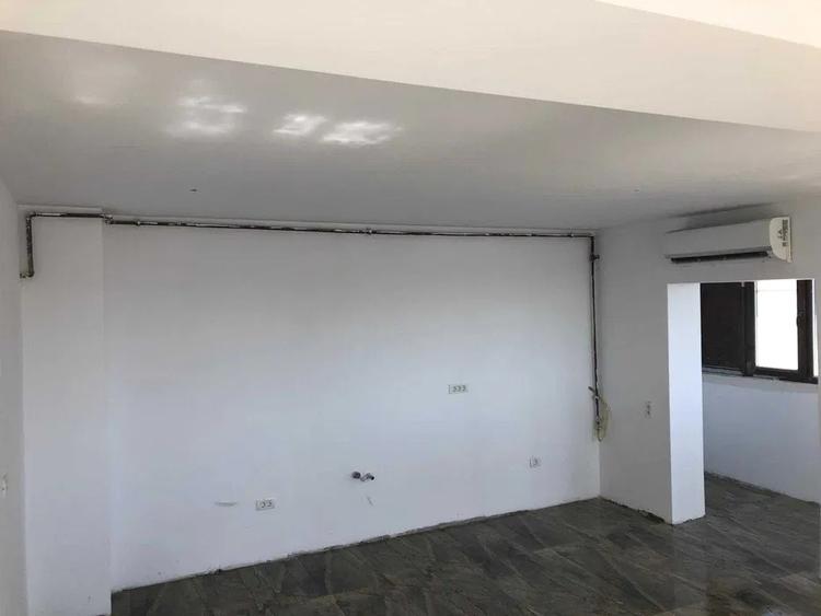 Apartament cu 2 camere decomandat în Energia