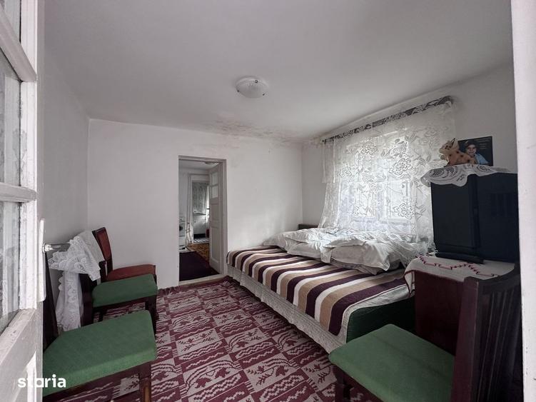 Casă cu 3 camere cu Teren 790 Mp în Doicești