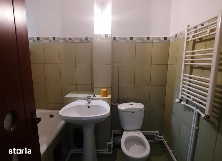 Apartament cu 3 camere în Mărăței