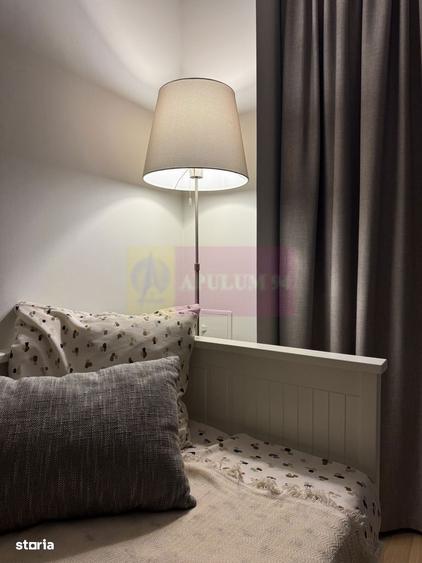 Apartament cu 3 camere semidecomandat, mobilat în Vitan