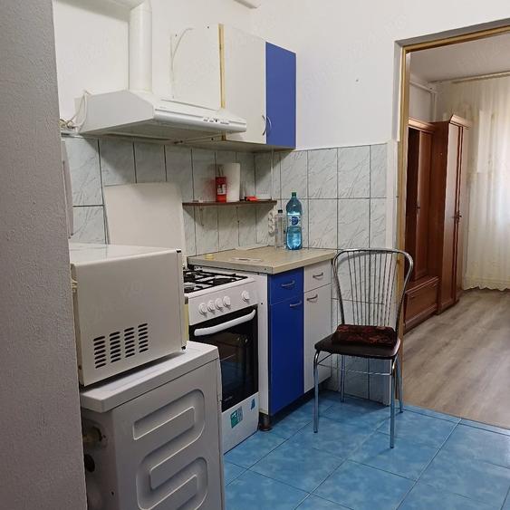 Garsonieră semidecomandată în Central