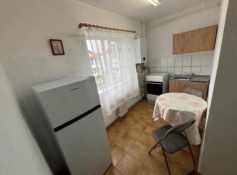 Garsonieră decomandată în Micro 2