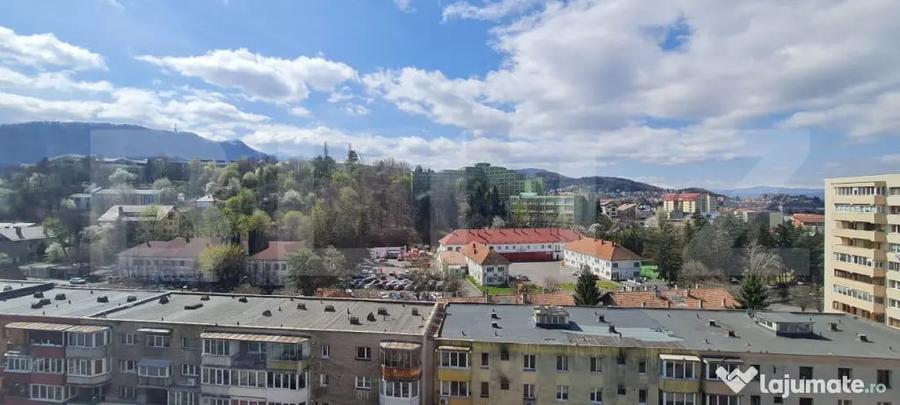 Apartament cu 3 camere decomandat în Griviței