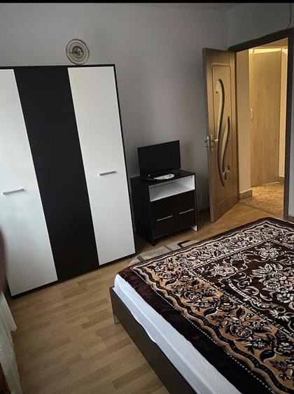 Apartament cu 2 camere semidecomandat în Dacia