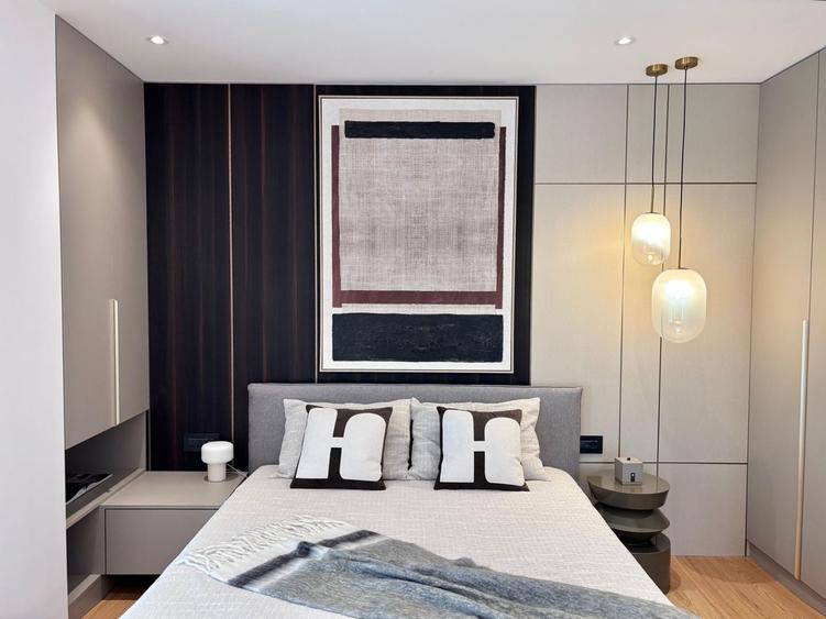 Apartament cu 3 camere, mobilat în Floreasca