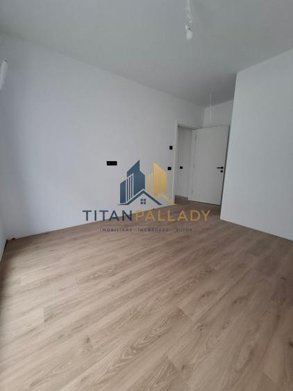 Apartament cu 2 camere decomandat în Theodor Pallady