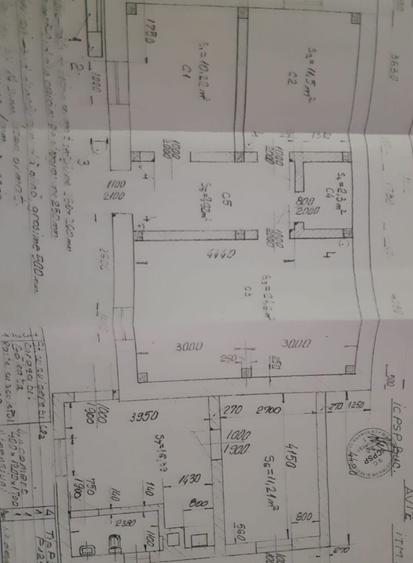 Casă cu 4 camere în Drumul Carului