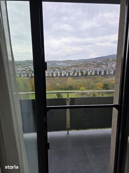 Apartament cu 2 camere decomandat în Borhanci
