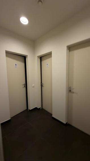 Birou, de 228 mp, în Universitate