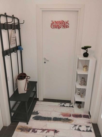 Apartament cu 2 camere decomandat în 1 Decembrie 1918
