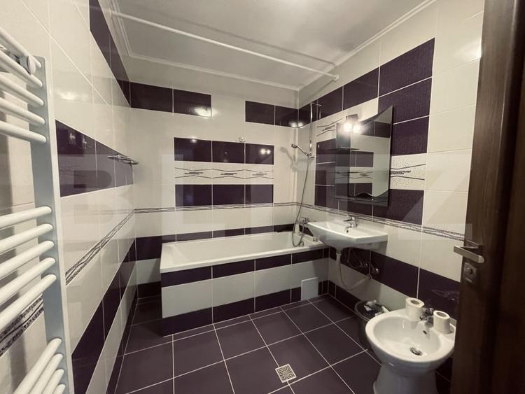 Apartament cu 3 camere, 72 mp, cu parcare, in zona Eroilor. - 7