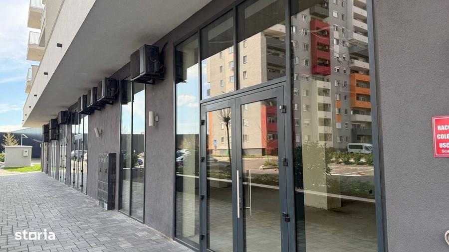 Spațiu comercial, de 350 mp, în Iosia