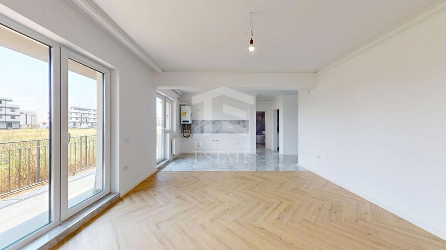 Apartament cu 3 camere semidecomandat în Dobroești