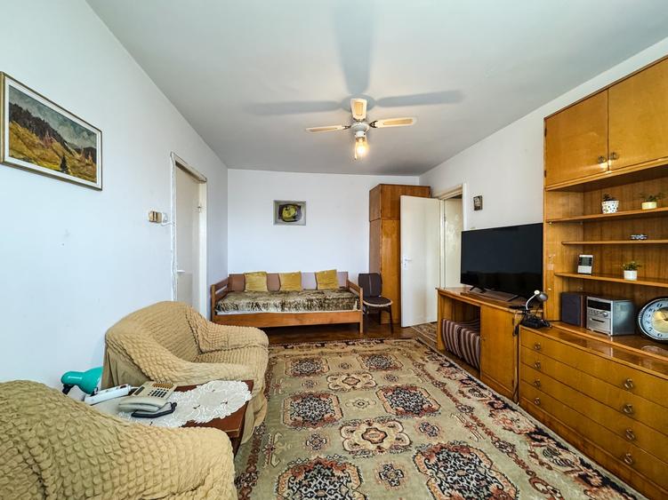 Apartament cu 2 camere semidecomandat, mobilat în Gheorgheni