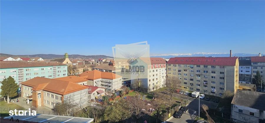Apartament cu 3 camere semidecomandat în Terezian