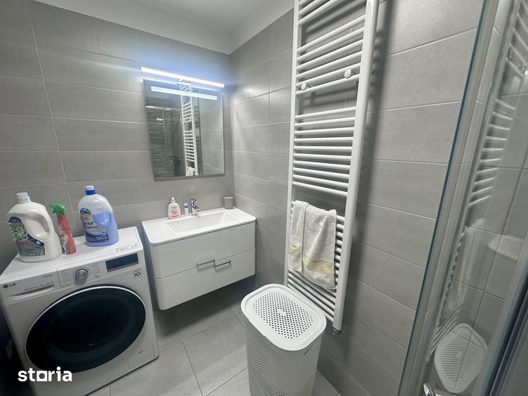 Apartament cu 4 camere în Drumul Taberei