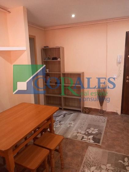 Apartament cu 2 camere decomandat, mobilat în Aradului
