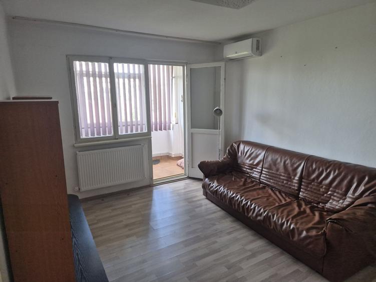 Proprietar inchiriez apartament 2 camere zona Orizontu - 7