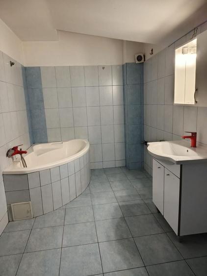Apartament cu 2 camere decomandat în Militari