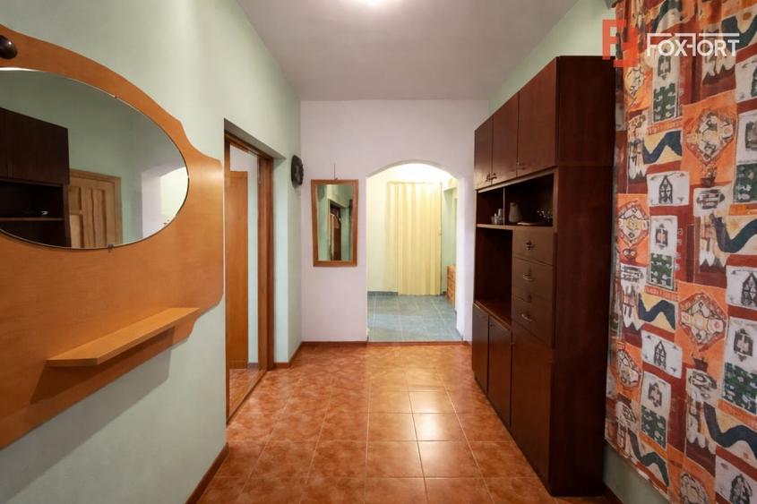 Casă individuală cu 3 camere cu Canalizare în Jimbolia