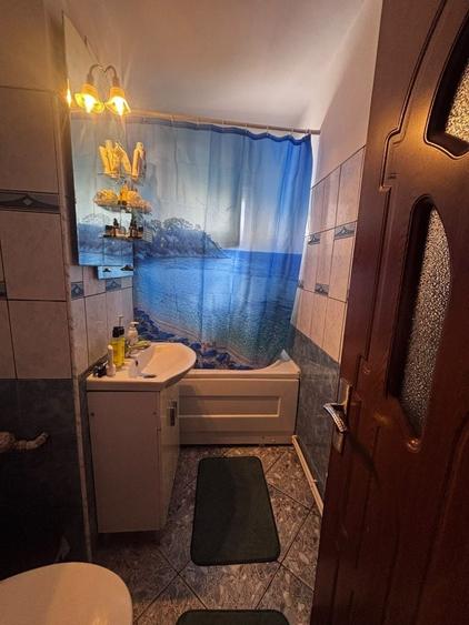 Apartament cu 2 camere în Micro 3