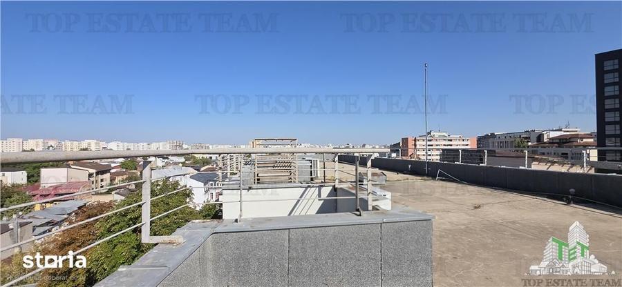 Apartament cu 4 camere decomandat, mobilat în Polonă