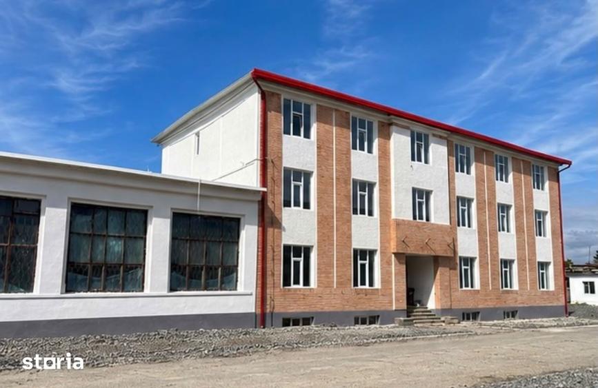 Spațiu comercial, de 1,464 mp, în Cristian