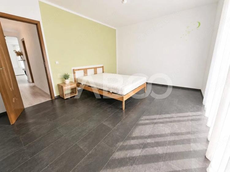 Apartament cu 3 camere decomandat în Central