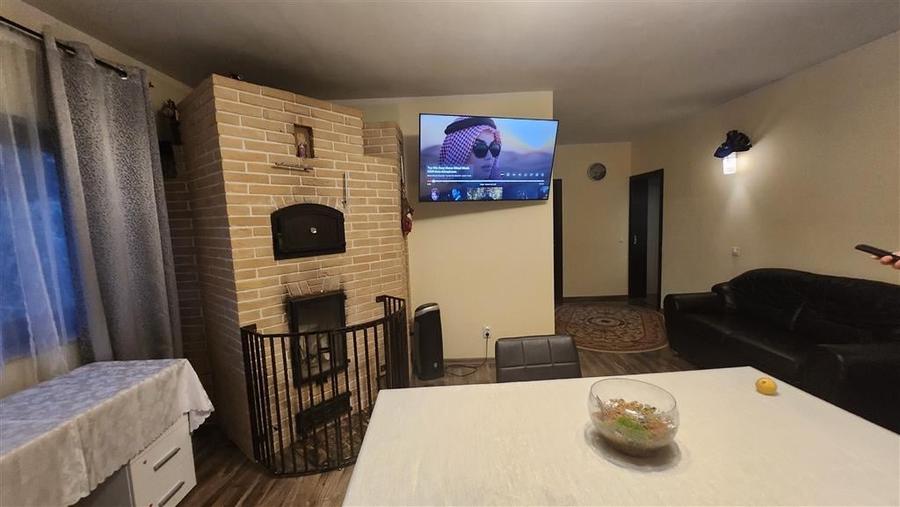 Casă individuală cu 3 camere cu Teren 1800 Mp în Luncușoara