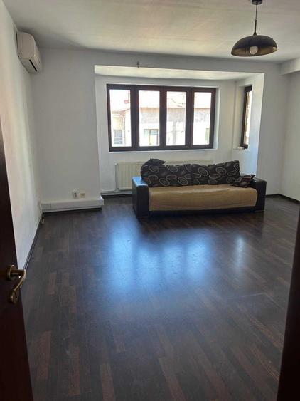 Inchiriere apartament central 2 camere in casa - 3
