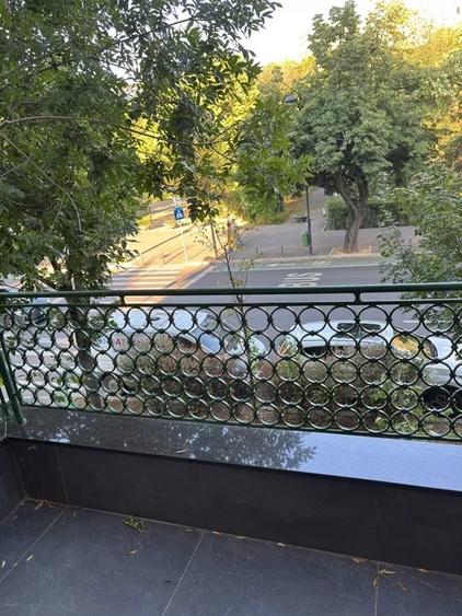 Apartament cu 3 camere decomandat, mobilat în Primăverii