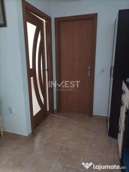 Apartament cu 2 camere decomandat în Valea Adâncă