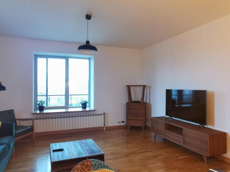Apartament cu 2 camere decomandat, mobilat în Tineretului
