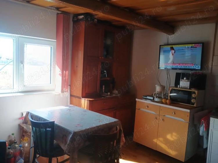 Casă cu 2 camere cu Teren 1950 Mp în Gothatea