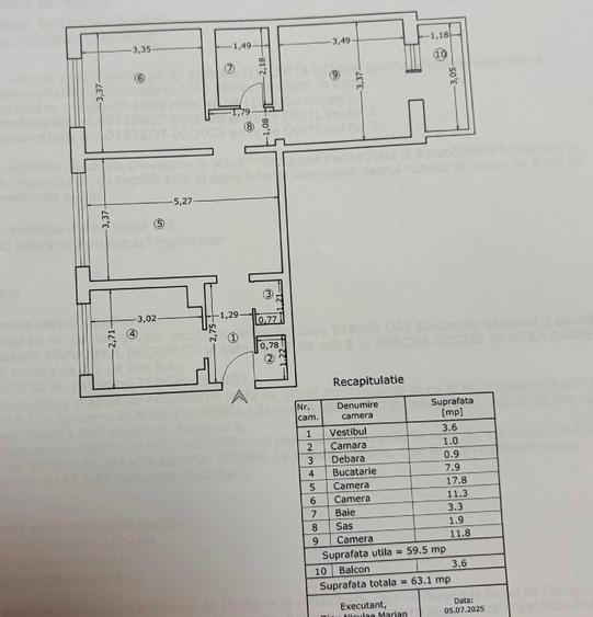 Apartament cu 3 camere semidecomandat în Titan