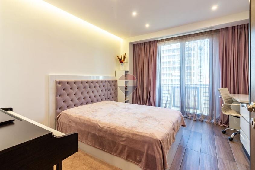 Apartament cu 4 camere decomandat, mobilat în Barbu Văcărescu
