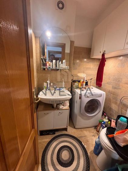 Apartament cu 4 camere decomandat, mobilat în Mărăști