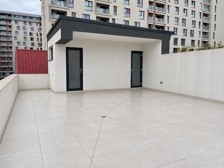 Casă cu 4 camere cu Canalizare în Drumul Taberei