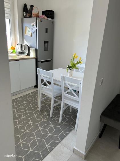 Apartament cu 2 camere decomandat în Remetea