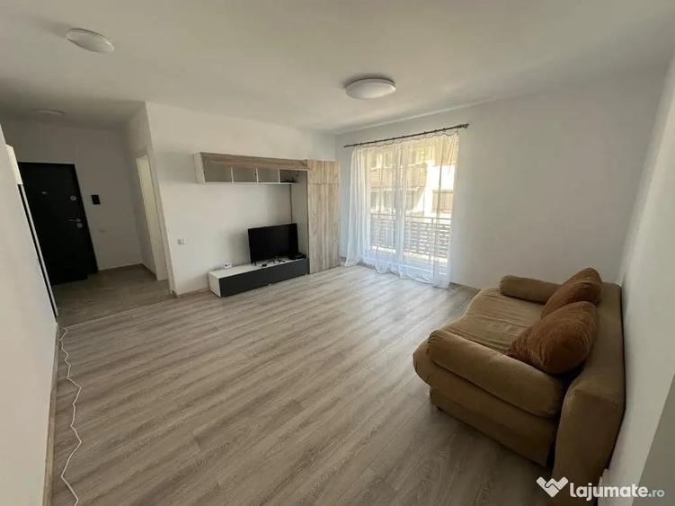 Apartament cu 2 camere decomandat în Florești