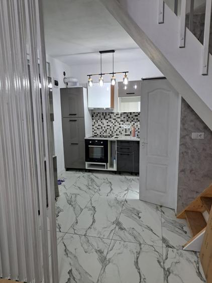 Casă individuală cu 3 camere cu Canalizare în Semicentral