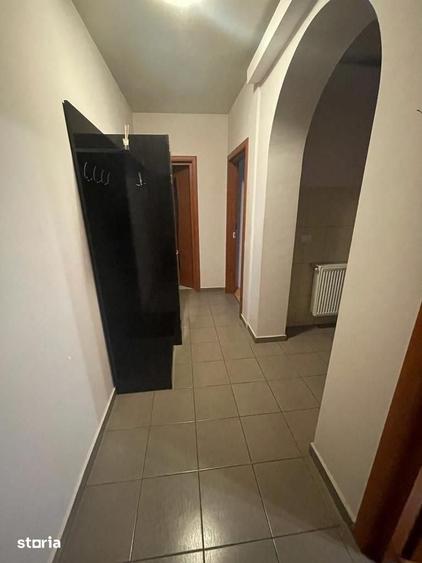Apartament cu 2 camere decomandat în Fundeni