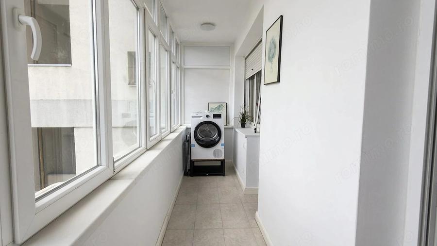 Apartament cu 2 camere, mobilat în Universitate
