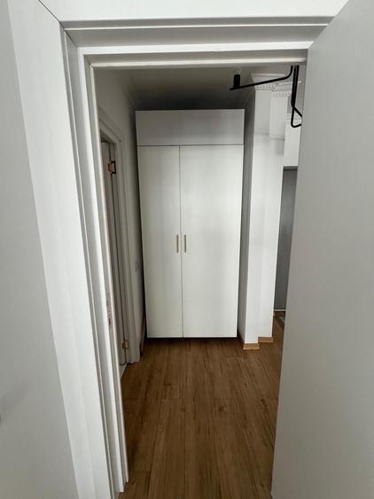 Apartament cu 2 camere semidecomandat în Florești
