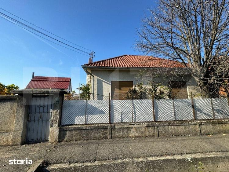 Casă cu 3 camere cu Teren 3500 Mp în Nufărul