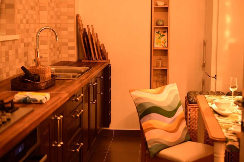 Apartament cu 2 camere decomandat în Tei