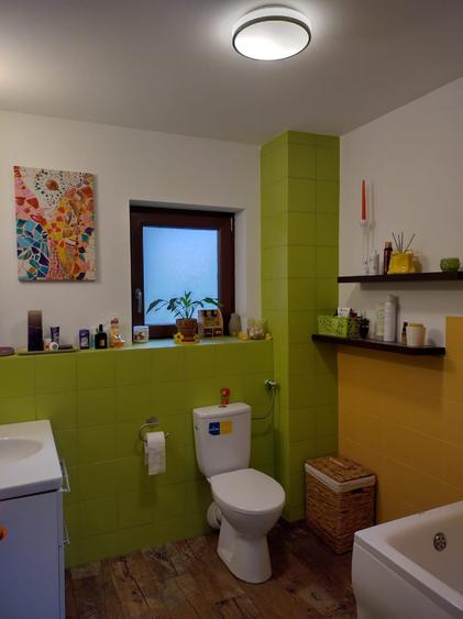 Casă individuală cu 4 camere cu Garaj în Berceni