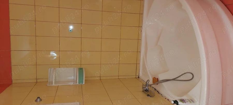 Casă cu 2 camere în Central